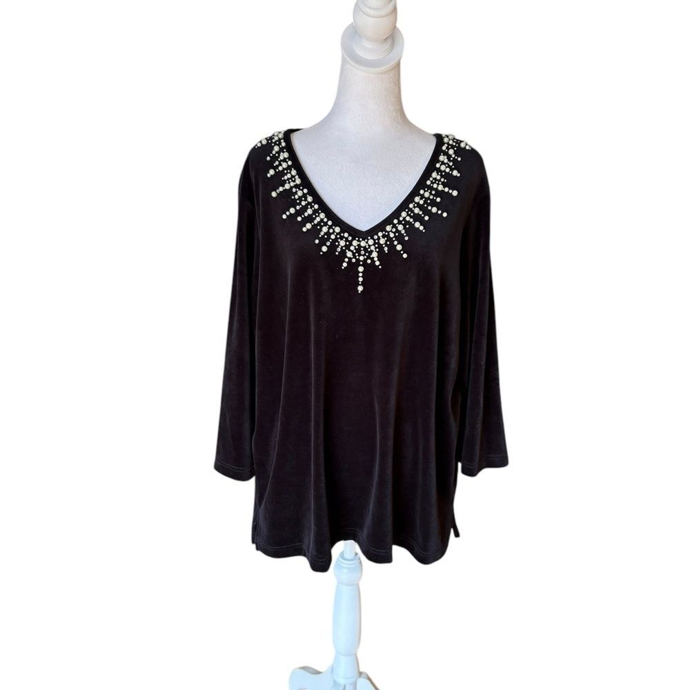 Quacker Factory Velour V Neck Sweater Top Faux Pearl Accents Womens XL Black